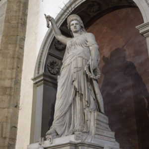 Sisters in Liberty. La "Statua della Libertà" e la "Libertà della Poesia" di Pio Fedi uniscono Firenze e New York