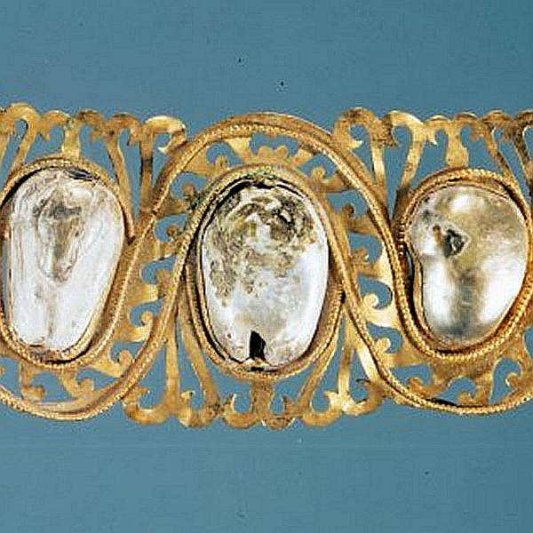 Vanity: storie di gioielli dalle Cicladi a Pompei