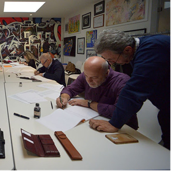 I Corsi di Calligrafia all'Officina della Scrittura