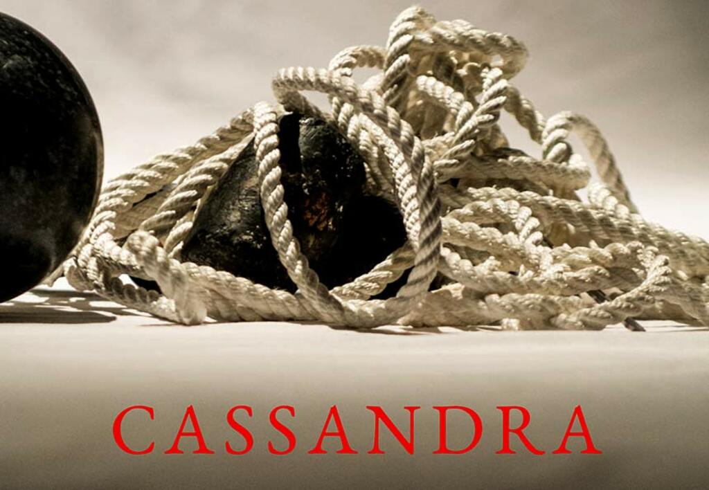 Teatro: "Cassandra" monologo di Alessandro Pertosa con Maddalena Fenucci