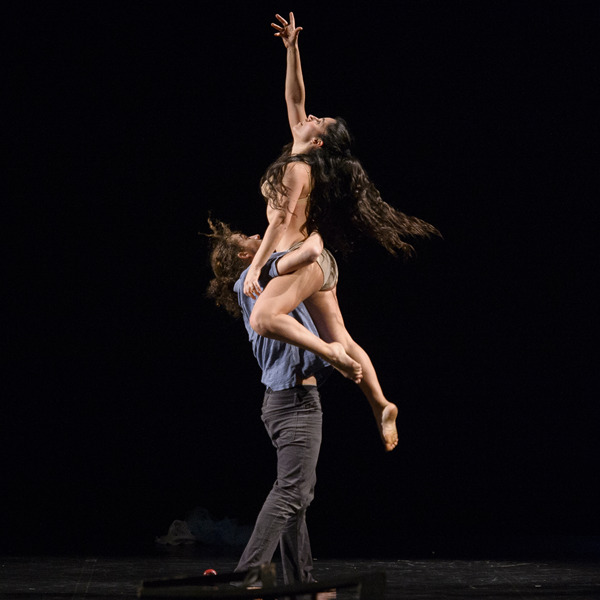 Spettacolo: "Romanza" - Twain Physical Dance Theatre