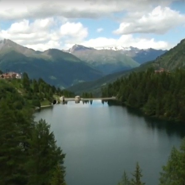 "La Valle dell'Energia". Documentario di Jacopo Peretti Cucchi e Lucio Besana