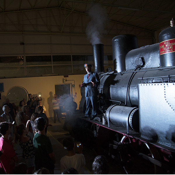 Un viaggio nel tempo - Visita teatralizzata in notturna al Museo Ferroviario