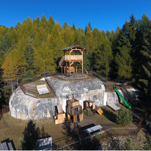 Escursioni per famiglie al "Bunker della respirazione" a Rio Pusteria