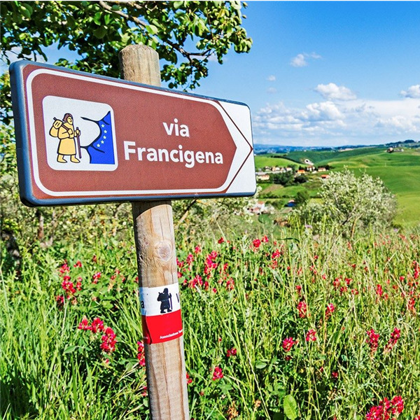 in marcia dall'Europa a Roma: "Via Francigena. Road to Rome 2021"