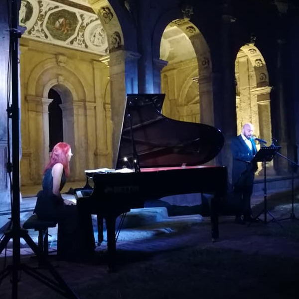 Intorno al festival dei matti - Concerto spettacolo con Ramona Munteanu e Gianluca Meis