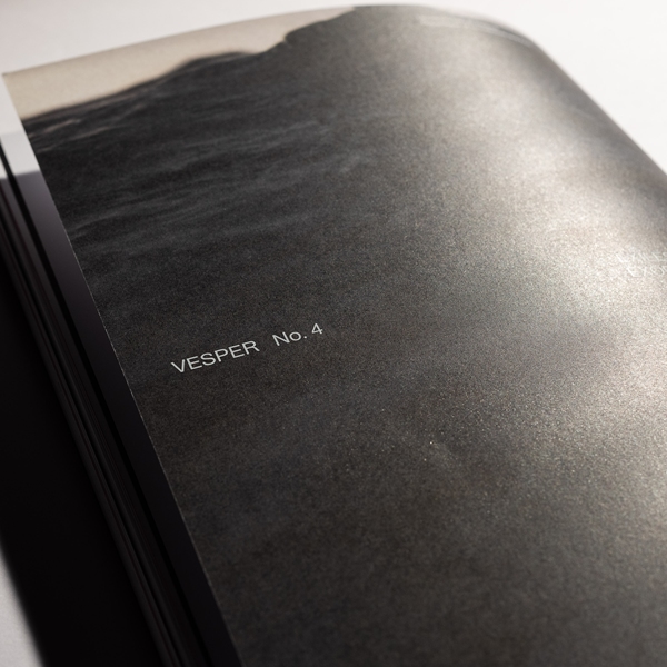In mostra la costruzione del progetto editoriale "Vesper. Rivista di architettura, arti e teoria"