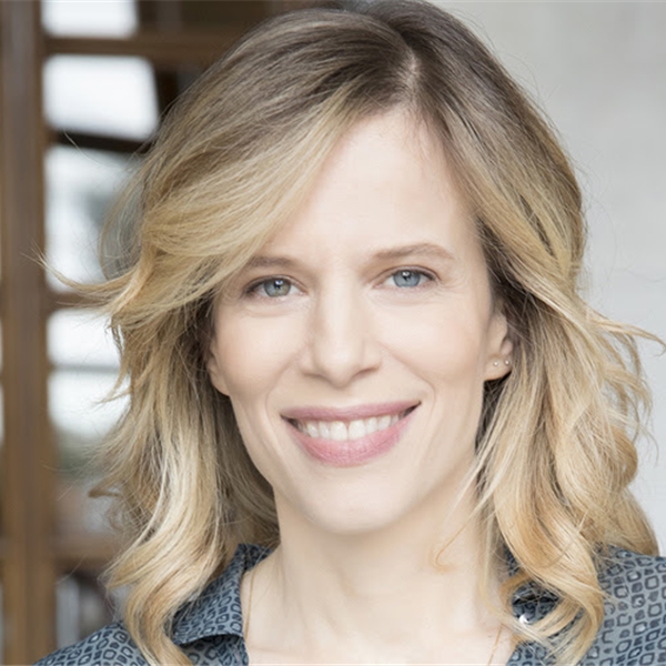 Libri a San Giorgio: "The female voice in the twentieth century" con Sonia Bergamasco