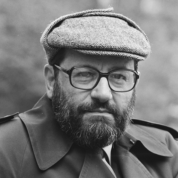 "Contro la perdita della memoria": un podcast per i 90 anni dalla nascita di Umberto Eco