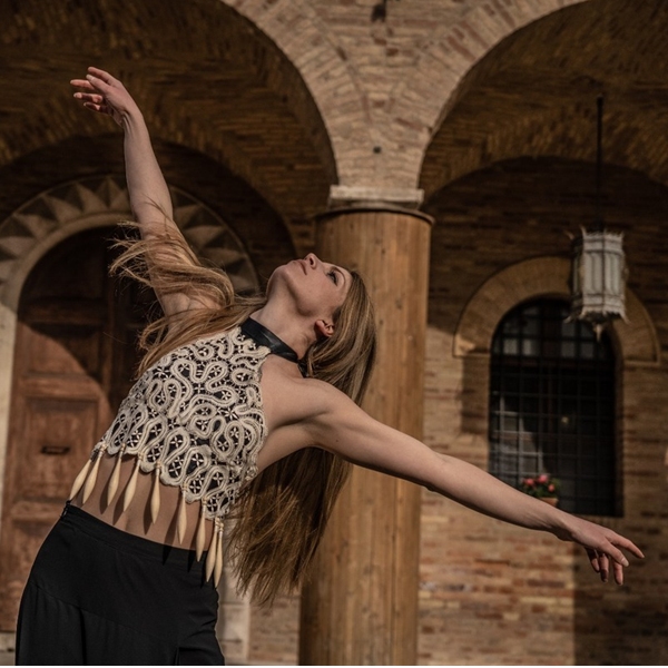 Beauty in the Beauty: archeo danza, biodiversità e artigianato