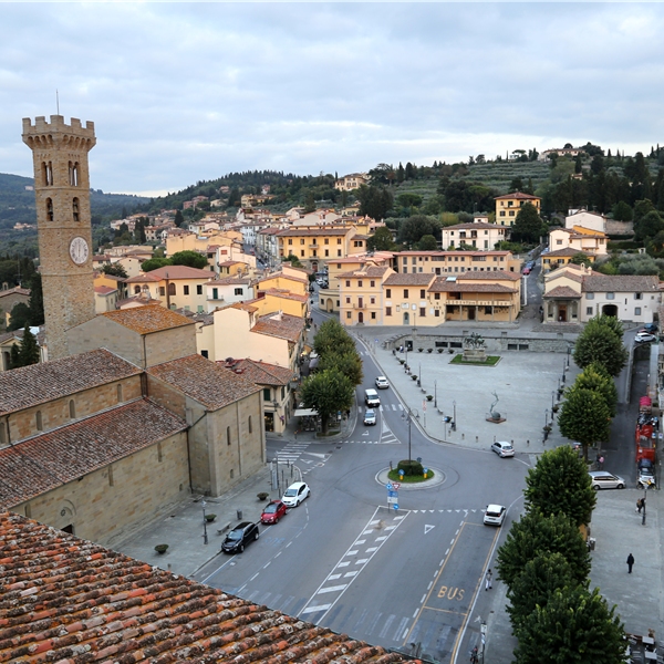 Inaugura il Mercato della Terra di Slow Food a Fiesole