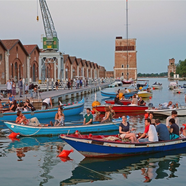 Barch-In: il cinema drive-in all'Arsenale di Venezia