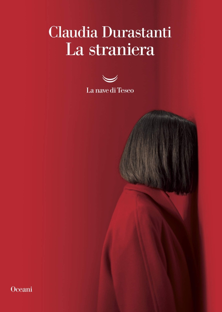 "La straniera" di Claudia Durastanti