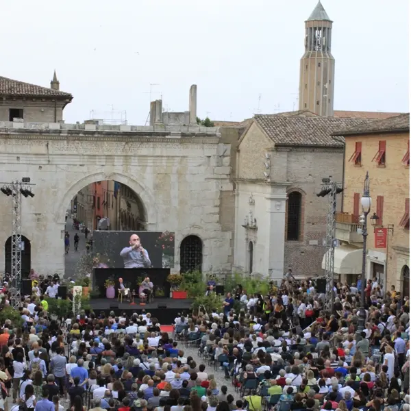 Passaggi Festival - Libri vista mare 2023