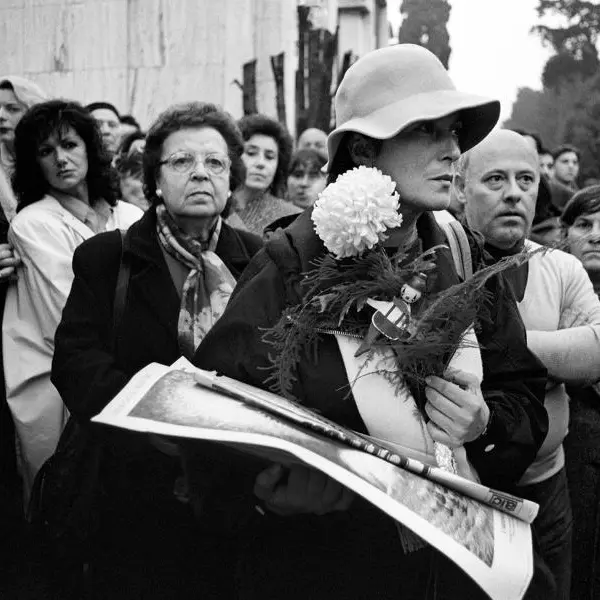 Rimini 1993-2023: il funerale di Fellini nelle immagini inedite di Marco Pesaresi