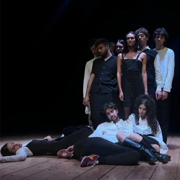 "Commedia molto nera sul tempo e sul denaro", regia di Andrea Collavino
