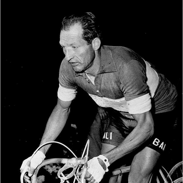 Un cuore in fuga. La grande storia del campione Gino Bartali