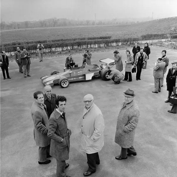 Documentario: "Enzo Ferrari: Il rosso e il nero"